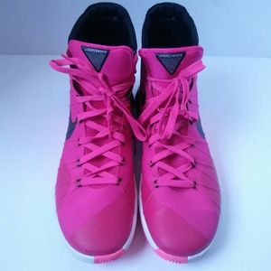 Nike Hyperdunk 2015 Breast Cancer Awareness